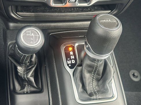 New 2026 Jeep Gladiator Sport image 17