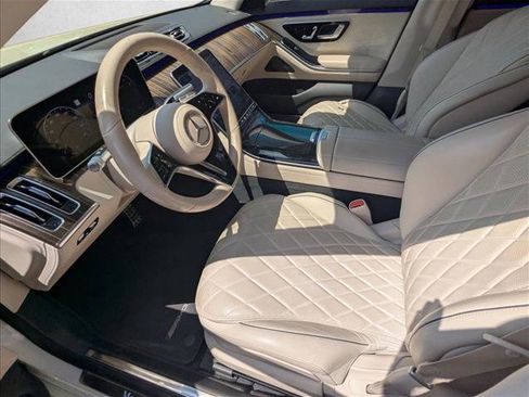 Used 2022 Mercedes-Benz S 500 4MATIC image 12