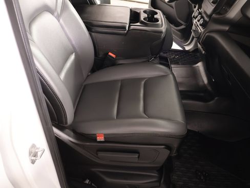 Used 2019 RAM 1500 Tradesman AWD/4WD image 12