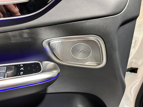 Used 2025 Mercedes-Benz GLC 43 AMG 4MATIC image 13