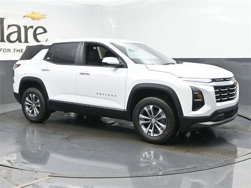 New 2026 Chevrolet Equinox LT w/ Safety and Technology Package image 6