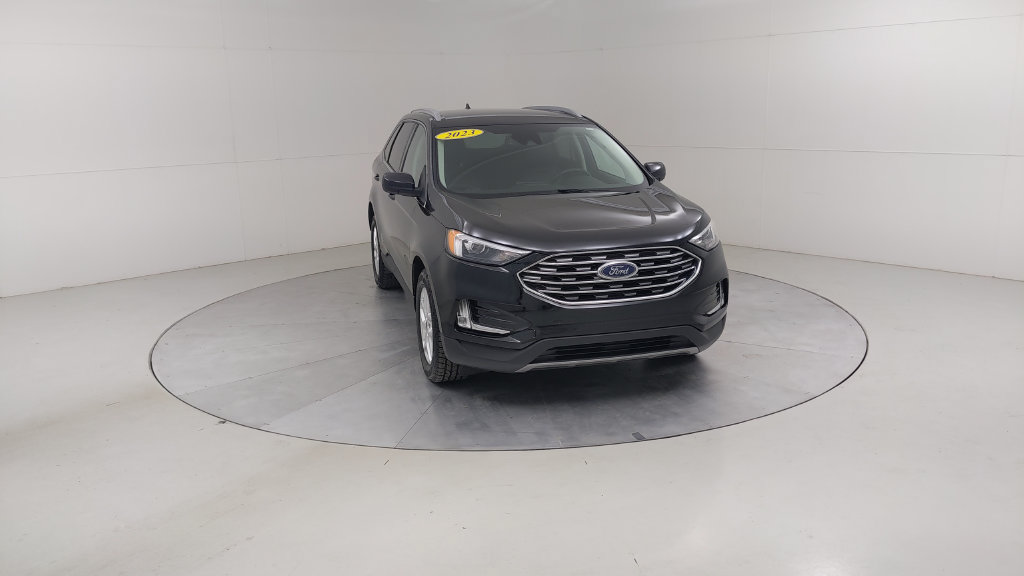 Certified 2022 Ford Edge SEL w/ Convenience Package AWD/4WD image 9
