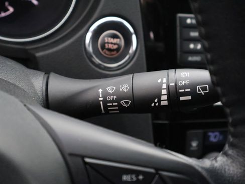 Used 2019 Nissan Rogue SV w/ Premium Package AWD/4WD image 56