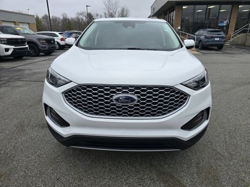 Used 2024 Ford Edge SEL image 8
