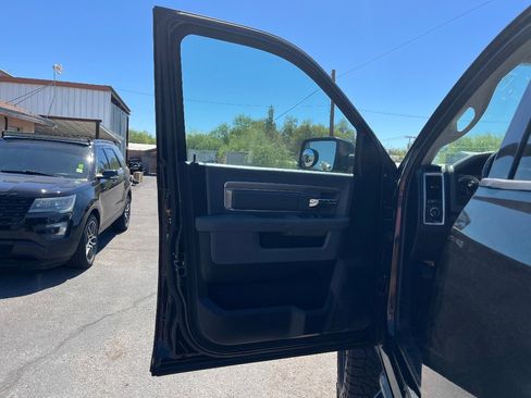 Used 2016 RAM 1500 Big Horn AWD/4WD image 12