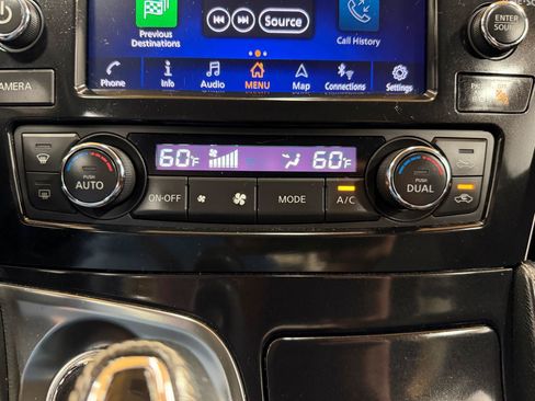 Used 2019 Nissan Maxima 3.5 SV w/ Floor Mat Group FWD image 21