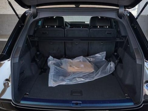 New 2026 Audi Q7 3.0T Premium image 11