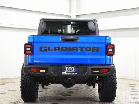 Used 2024 Jeep Gladiator Rubicon w/ Convenience Group image 6