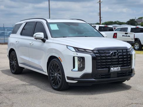 Used 2025 Hyundai Palisade Calligraphy AWD/4WD image 3