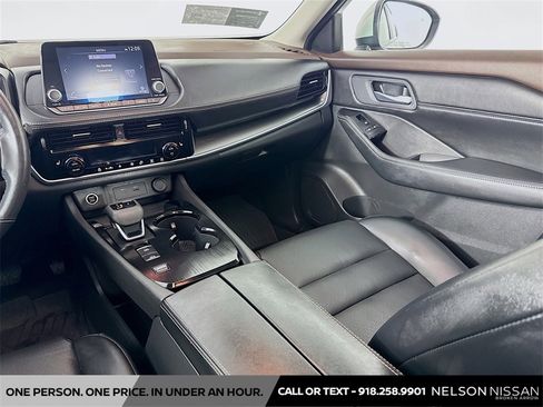 Certified 2023 Nissan Rogue SV w/ SV Premium Package image 23