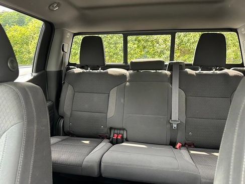 Certified 2024 Chevrolet Silverado 1500 LT Trail Boss w/ Convenience Package II AWD/4WD image 19