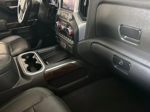 Used 2022 GMC Sierra 1500 SLT w/ SLT Premium Plus Package image 17