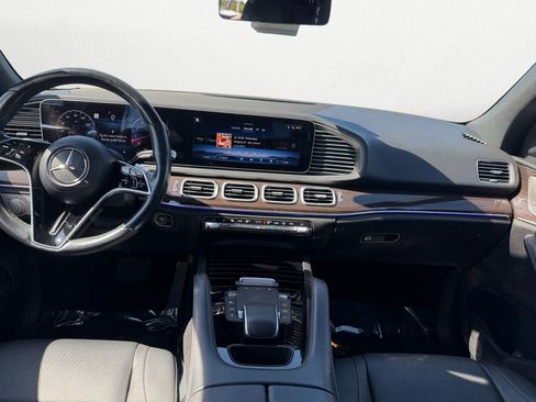 Used 2024 Mercedes-Benz GLE 350 4MATIC image 9