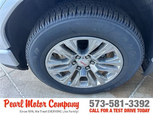 Certified 2022 GMC Sierra 1500 Denali AWD/4WD image 9
