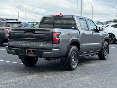 Used 2025 Nissan Frontier PRO-4X AWD/4WD image 5