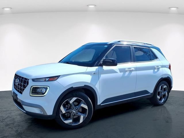 Used 2022 Hyundai Venue Limited FWD image 2
