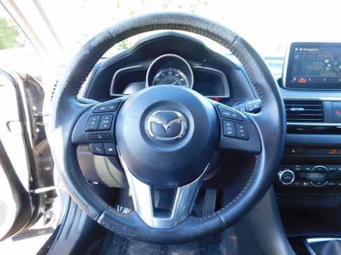 Used 2015 MAZDA MAZDA3 i Grand Touring image 8