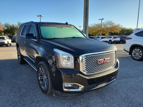 Used 2016 GMC Yukon Denali w/ Open Road Package image 8