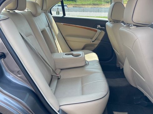 Used 2012 Lincoln MKZ AWD image 21