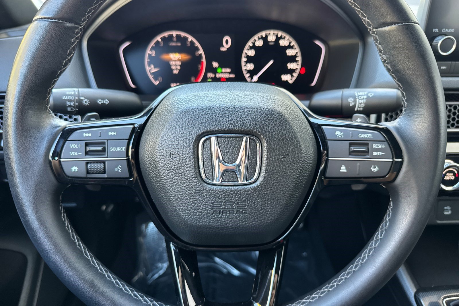 Used 2025 Honda Civic Sport image 11