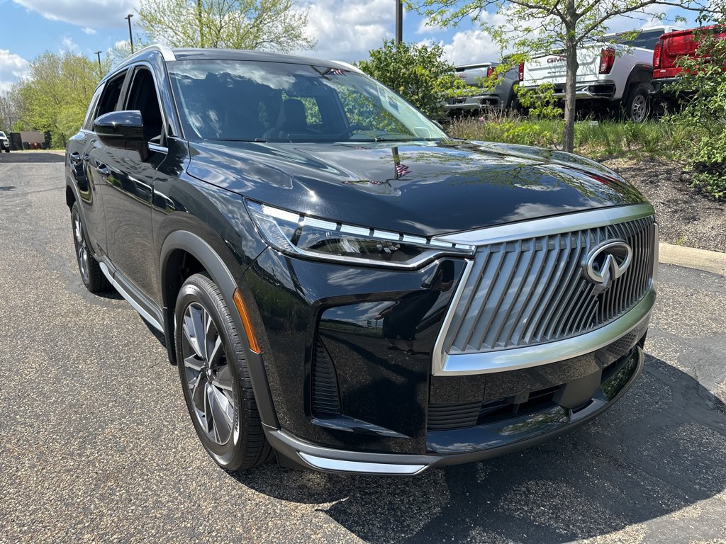 Certified 2026 INFINITI QX60 Luxe w/ Cargo Package AWD/4WD image 7