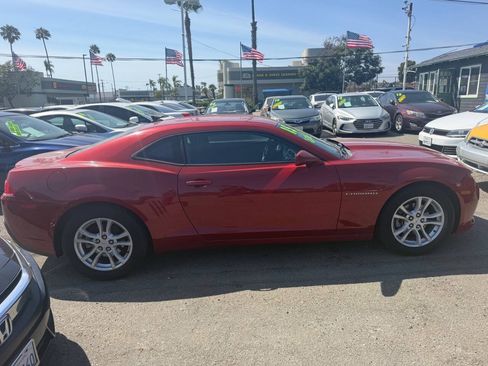Used 2015 Chevrolet Camaro LS RWD image 3