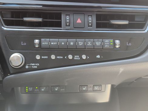 Certified 2024 Lexus ES 350 w/ Premium Package FWD image 20