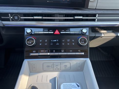 New 2026 Hyundai Santa Fe Calligraphy image 21