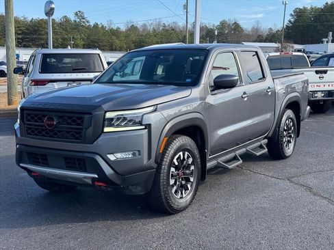 Used 2022 Nissan Frontier Pro-X image 7