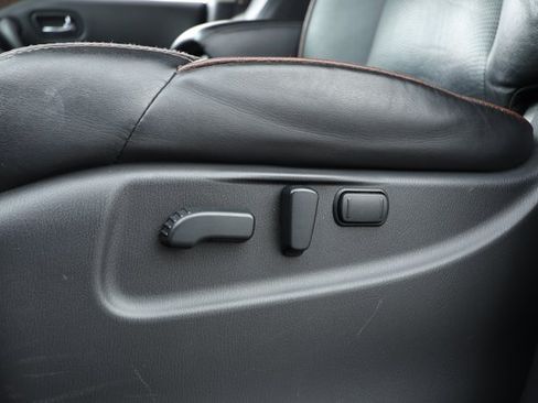 Used 2018 Nissan Armada SL w/ Moonroof Package RWD image 26