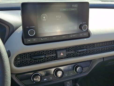 New 2025 Honda HR-V LX image 8