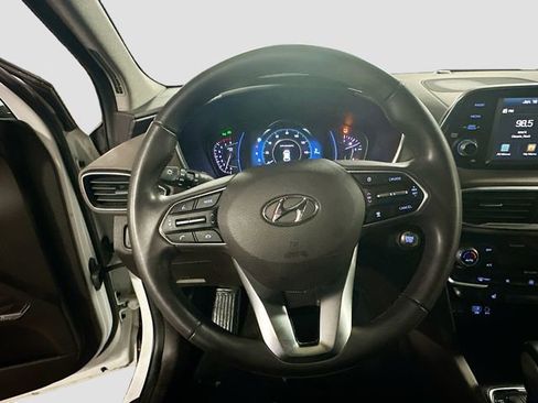 Used 2019 Hyundai Santa Fe Limited image 12