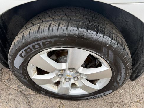 Used 2014 Chevrolet Traverse LTZ AWD/4WD image 36