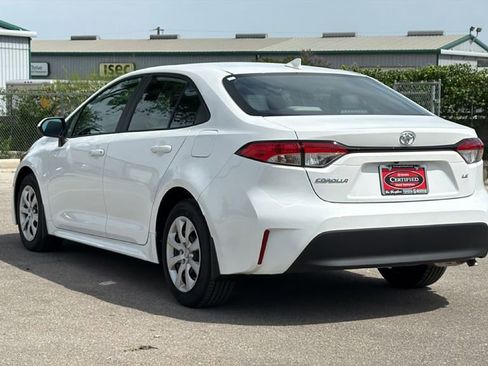 Used 2026 Toyota Corolla LE FWD image 9