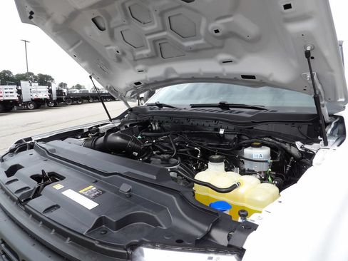 Used 2024 Ford F250 XL AWD/4WD image 48