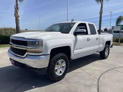 Used 2019 Chevrolet Silverado 1500 LT AWD/4WD image 1