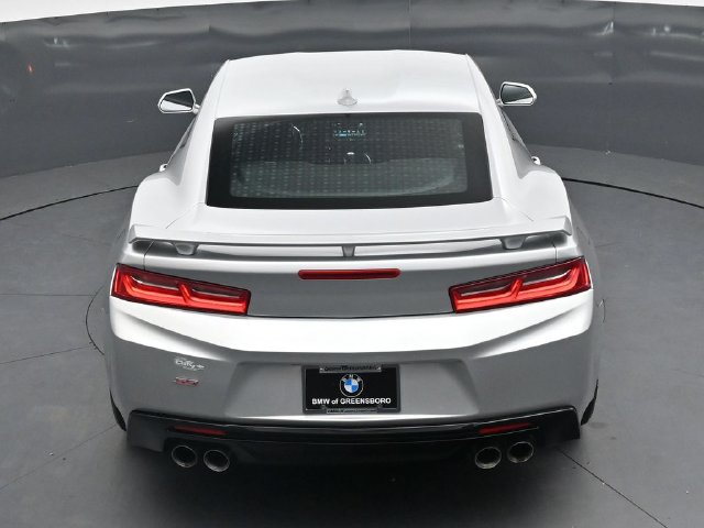 Used 2018 Chevrolet Camaro SS RWD image 25