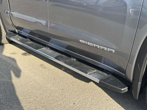 Used 2022 GMC Sierra 1500 SLT w/ SLT Premium Plus Package image 9