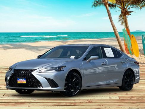 Used 2023 Lexus ES 350 F Sport w/ Accessory Package (Z1) FWD image 2