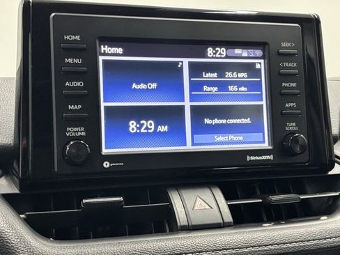 Used 2021 Toyota RAV4 LE image 21