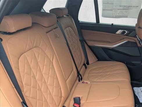 New 2026 BMW X5 xDrive50e image 17