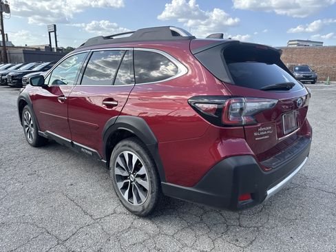 Used 2024 Subaru Outback Touring XT AWD/4WD image 5