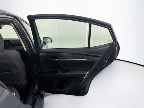 Used 2025 Toyota Camry LE FWD image 30