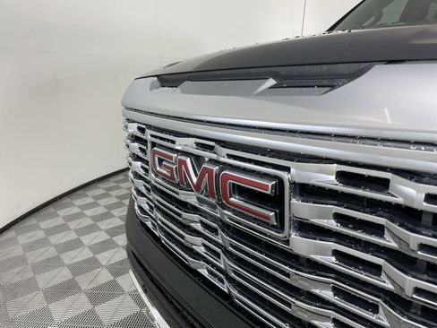 Used 2025 GMC Sierra 1500 Denali image 31
