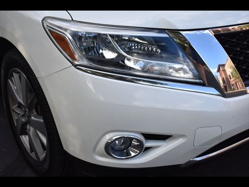 Used 2016 Nissan Pathfinder Platinum w/ Cargo Package FWD image 48