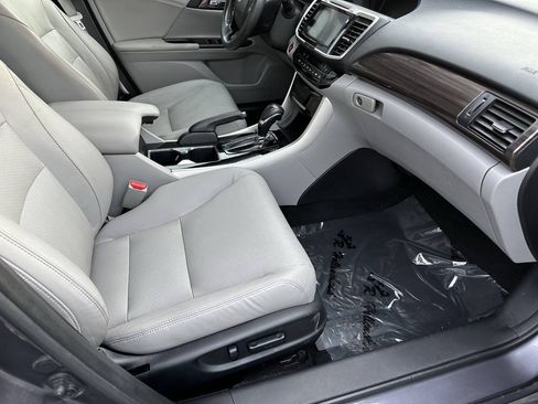 Used 2016 Honda Accord EX-L image 4