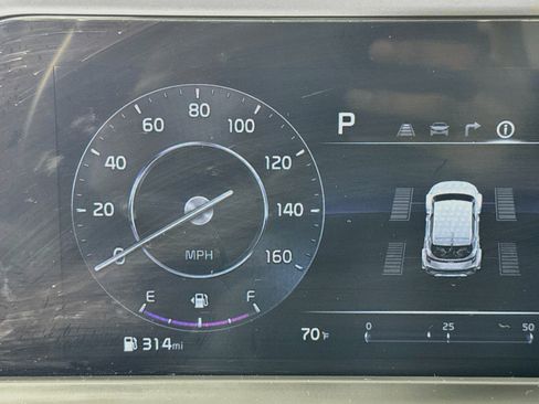 Used 2024 Kia Seltos S AWD/4WD image 12