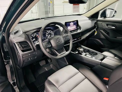 New 2026 Nissan Rogue SV FWD image 21