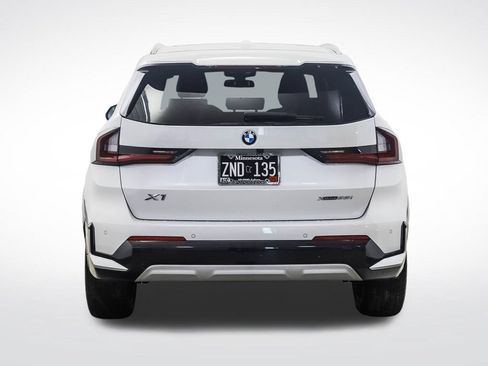 Used 2025 BMW X1 xDrive28i w/ Technology Package AWD/4WD image 4