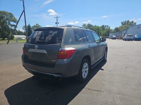 Used 2010 Toyota Highlander 4WD w/ Extra Value Pkg 2 image 6